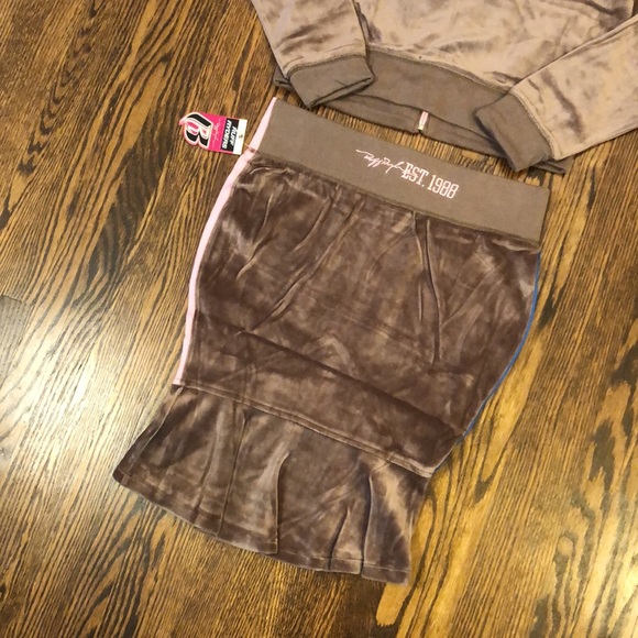 BNWT Y2K Velour Ruff Ryders Skirt Set Track Suit with Rhinestones - Picture 12 of 15